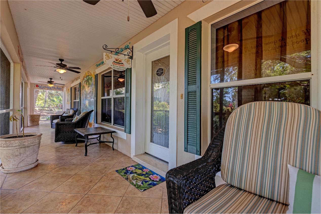 vacation home rental with porch